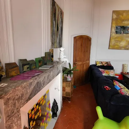 D Hotes De Charme, Coeur De La Vieille 耶尔