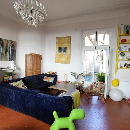 לינה וארוחת בוקר D Hotes De Charme, Coeur De La Vieille הייר