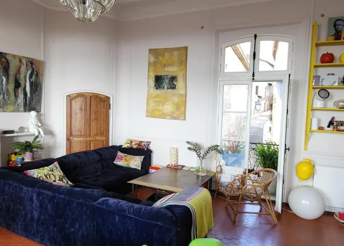 Alojamento de Acomodação e Pequeno-almoço D Hôtes De Charme, Coeur De La Vieille Hyères